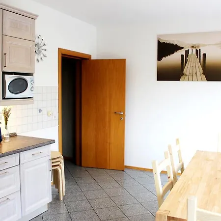 Ferienwohnung Weissherbst * Hanhofen